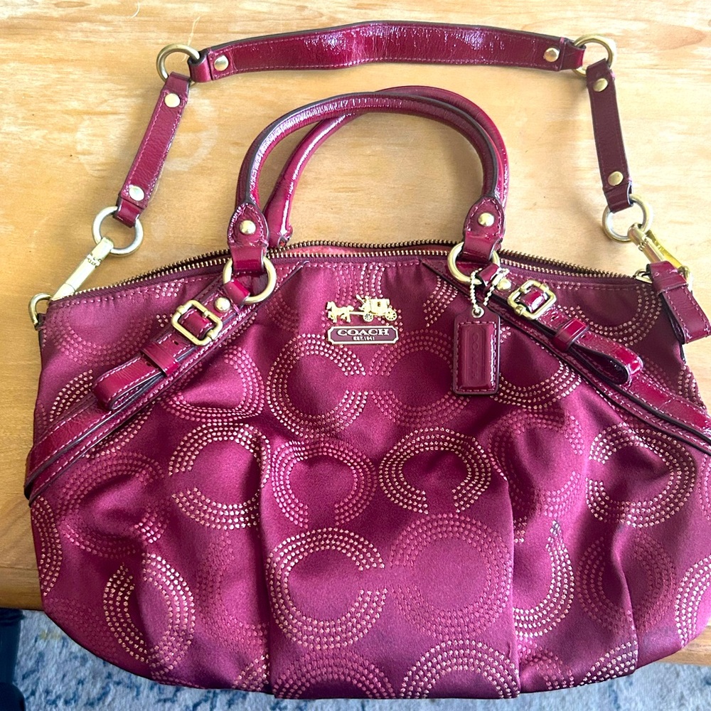 Classic Coach Shoulder/handbag